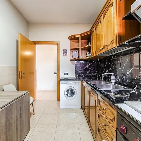 New Bazaar Panorama Apartment *