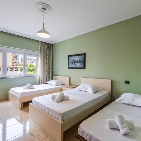 New Bazaar Panorama By Pikhost Apartmán *