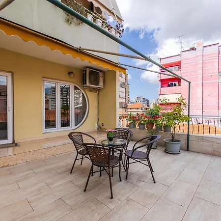 Appartamento New Bazaar Panorama By Pikhost