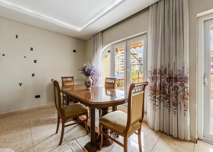 New Bazaar Panorama By Pikhost